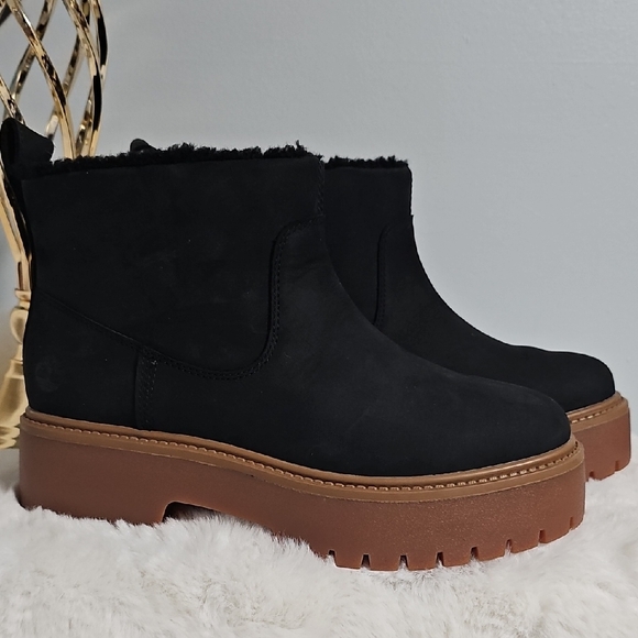 Timberland Shoes - NWOT Timberland Stone Street Mid Warm Lined Boots